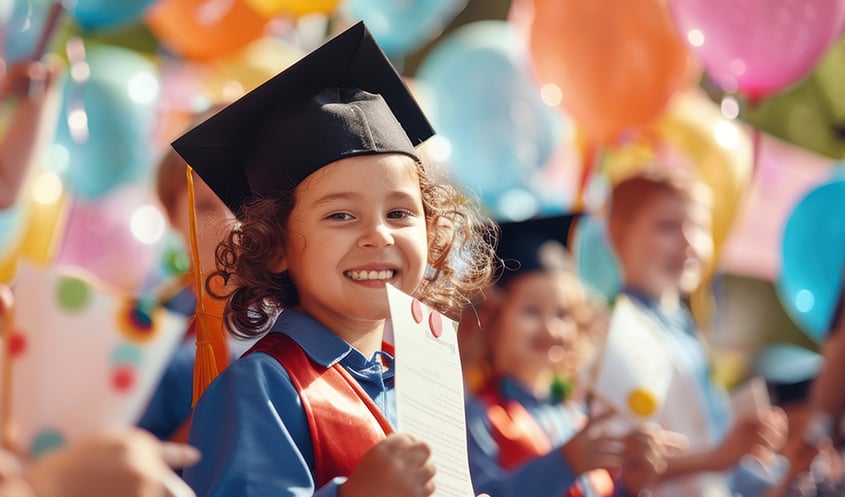 2-La-graduacion-de-preescolar-el-momento-perfecto-para-comenzar-a-construir-el-futuro-universitario-de-tu-hijo